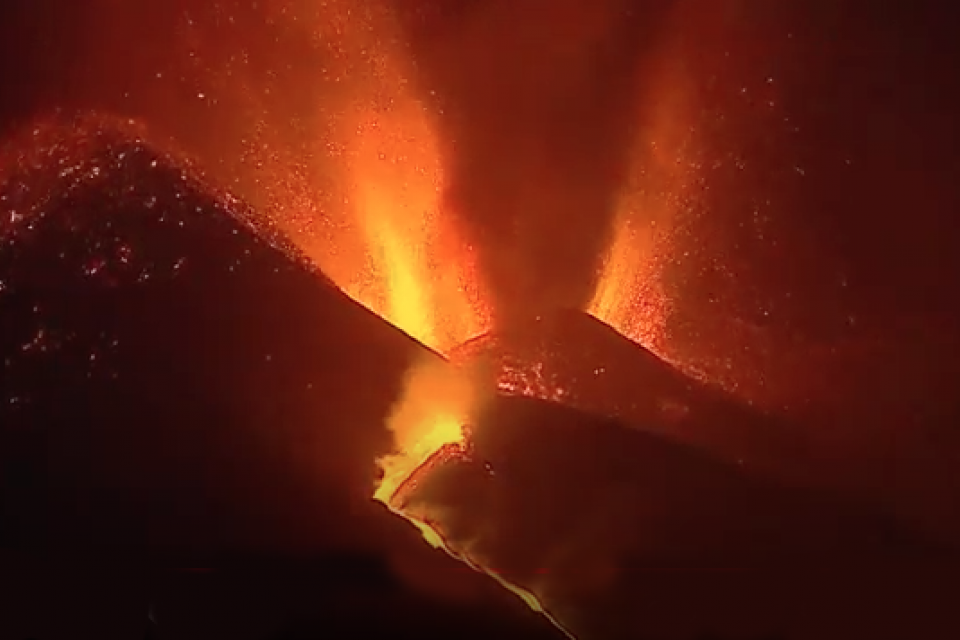 Eruption La Palma - stärkere Aktivität, weiterer Spalt