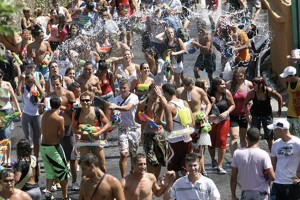 Teror feiert die Fiesta del Agua, nicht ohne Chorizo