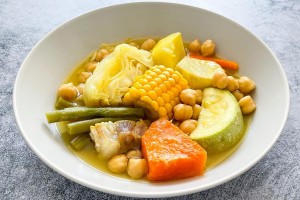 Köstliches Kichern auf den Kanaren: Puchero Canario & Garbanzos